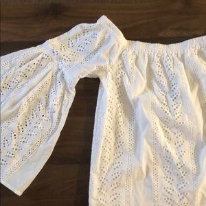 Off-the-shoulder Shirt